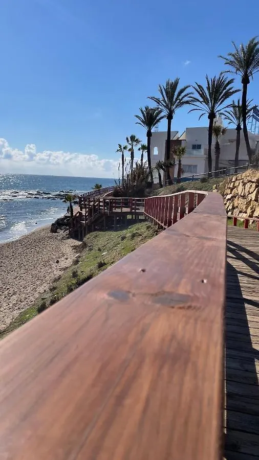 Modern Garden Apartment With A Fantastic Sea View And A Private Garden Sitio de Calahonda