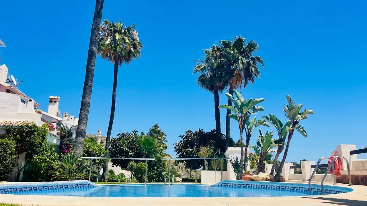 Modern Garden Apartment With A Fantastic Sea View And A Private Garden Sitio de Calahonda Spain